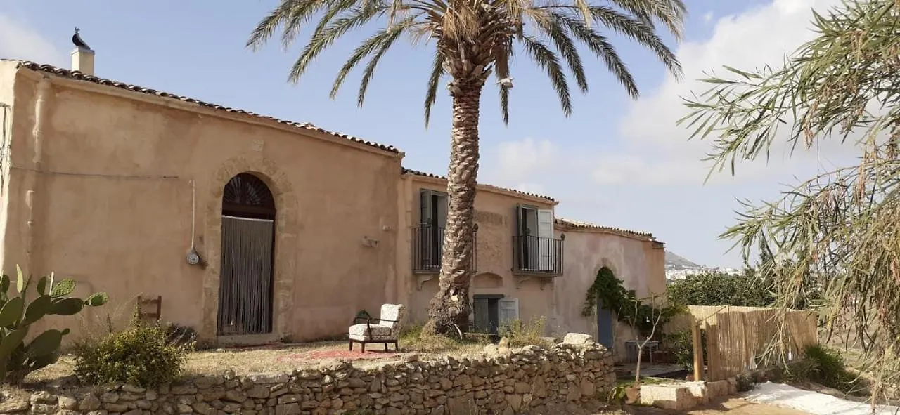 Baglio Ficus Guest House Alcamo Country house